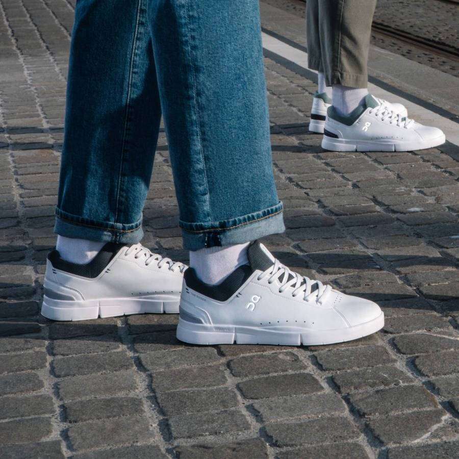 White On THE ROGER Advantage | SN-ON28333