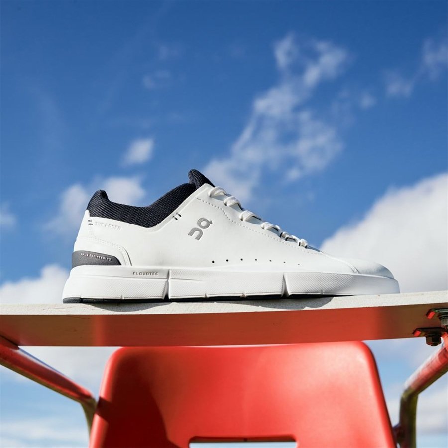 White On THE ROGER Advantage | SN-ON28831